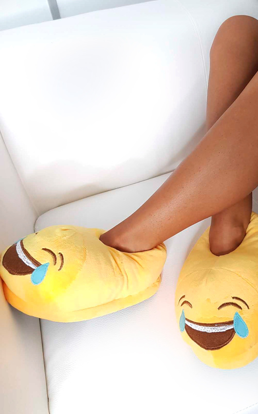 Emoji Laughing Slippers in Yellow ikrush