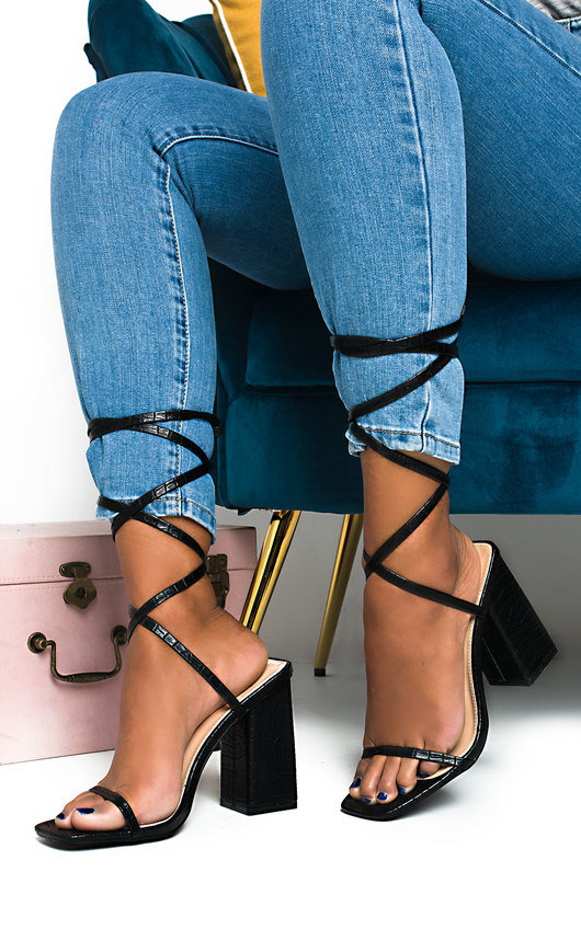 Ballie Tie Up High Heels Ballie Tie Up High Heels