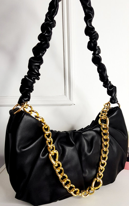 Caroline Shoulder Bag with Chain Detail Caroline Shoulder Bag with Chain Detail