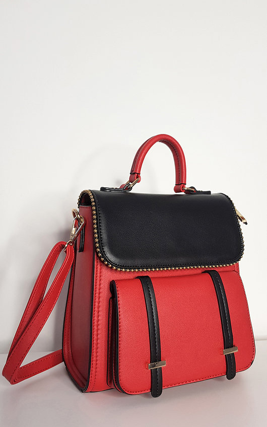 Dali Faux Leather Gold Detail Shoulder Bag Dali Faux Leather Gold Detail Shoulder Bag