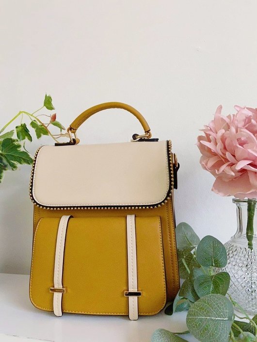 Dali Faux Leather Gold Detail Shoulder Bag Dali Faux Leather Gold Detail Shoulder Bag