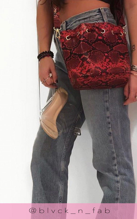 Kirti Drawstring Duffle Bag Kirti Drawstring Duffle Bag