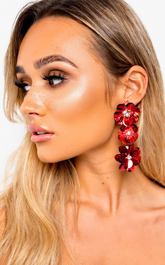 Macey Metallic Flower Cluster Drop Earrings Macey Metallic Flower Cluster Drop Earrings