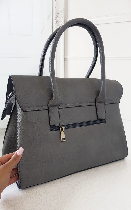 Mulba Faux Leather Handbag Mulba Faux Leather Handbag