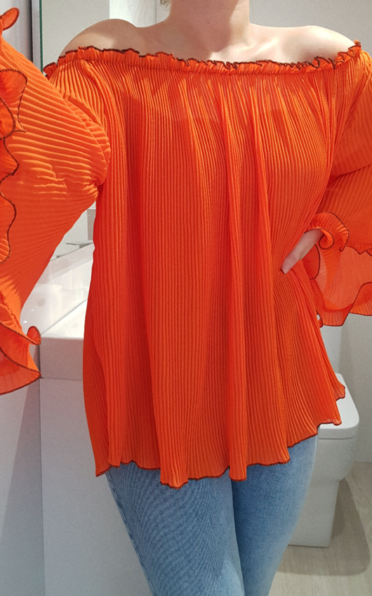 Pamela Frill Off Shoulder Top Pamela Frill Off Shoulder Top