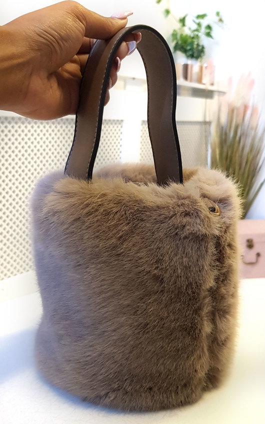 Razzi Fluffy Pouch Bag