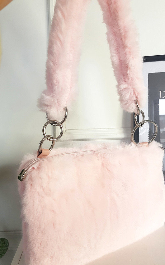 Sophia Faux Fur Shoulder Bag with Fluffy Strap Sophia Faux Fur Shoulder Bag with Fluffy Strap