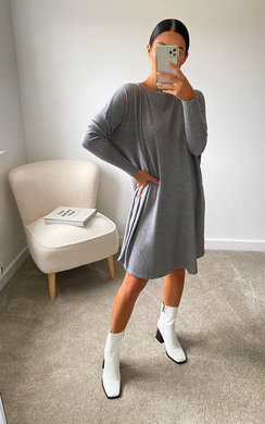 baggy jumper outfit