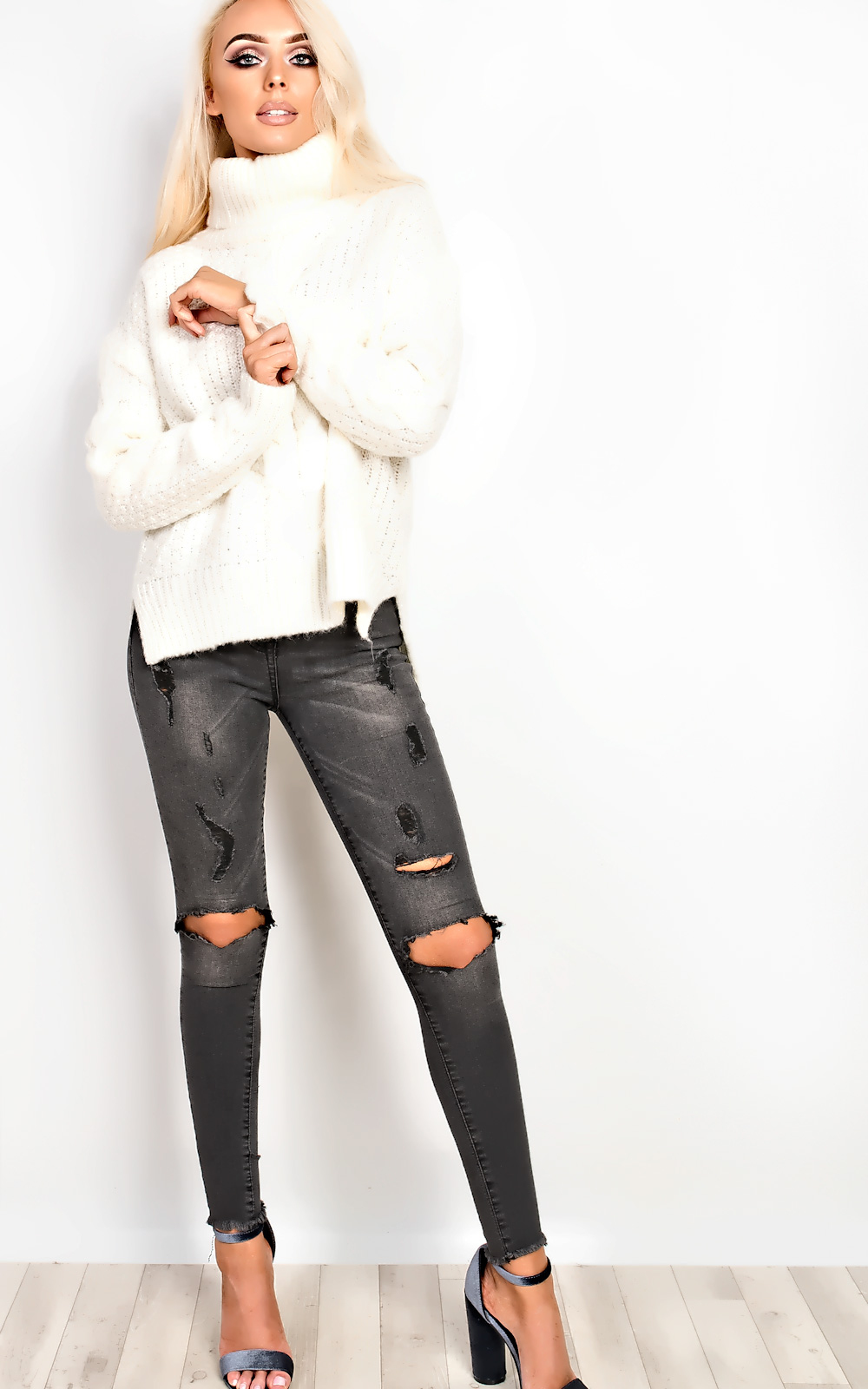 Enya Ripped Skinny Jeans Thumbnail Enya Ripped Skinny Jeans Thumbnail