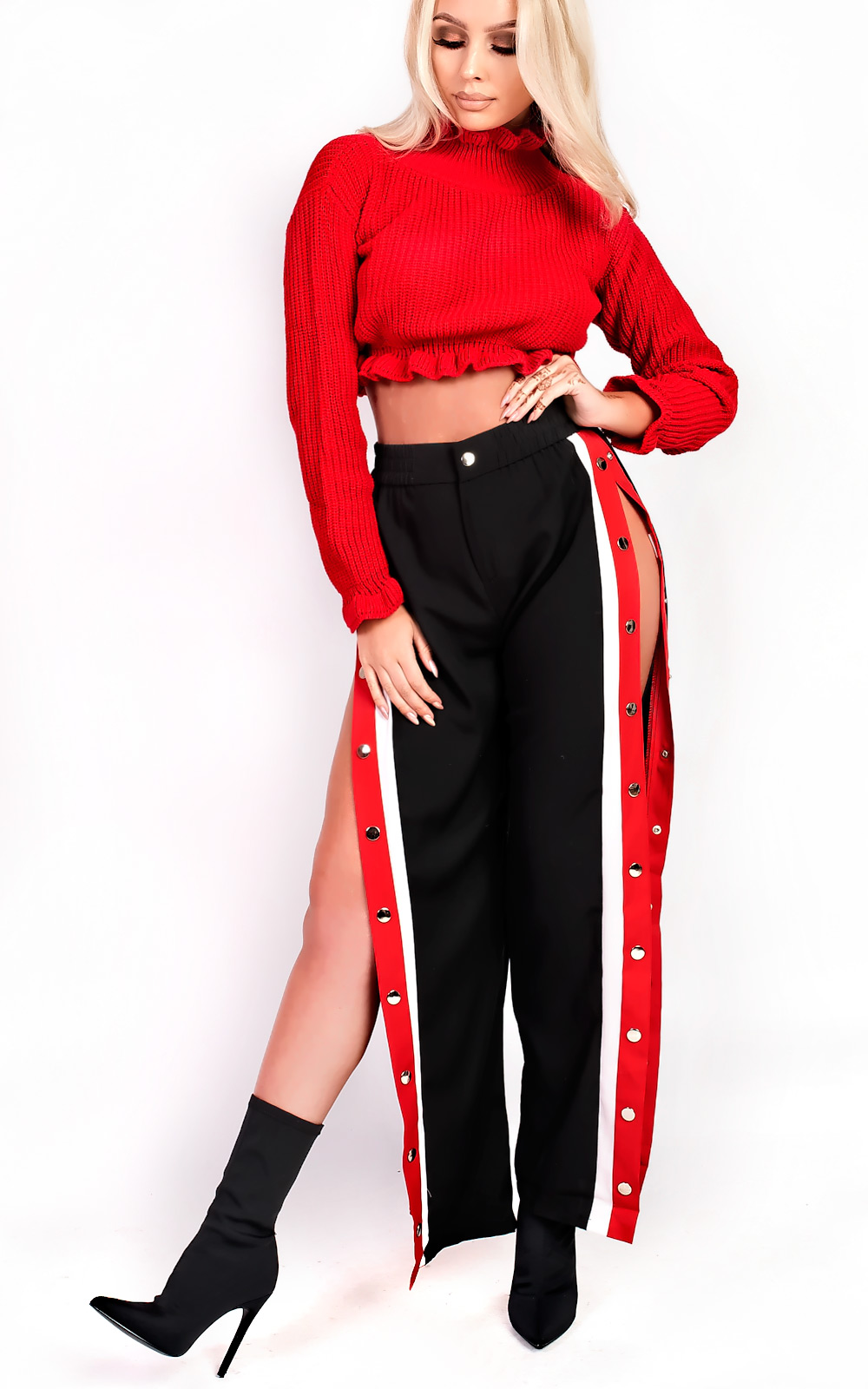 Karolina Knitted Cropped Jumper Thumbnail Karolina Knitted Cropped Jumper Thumbnail