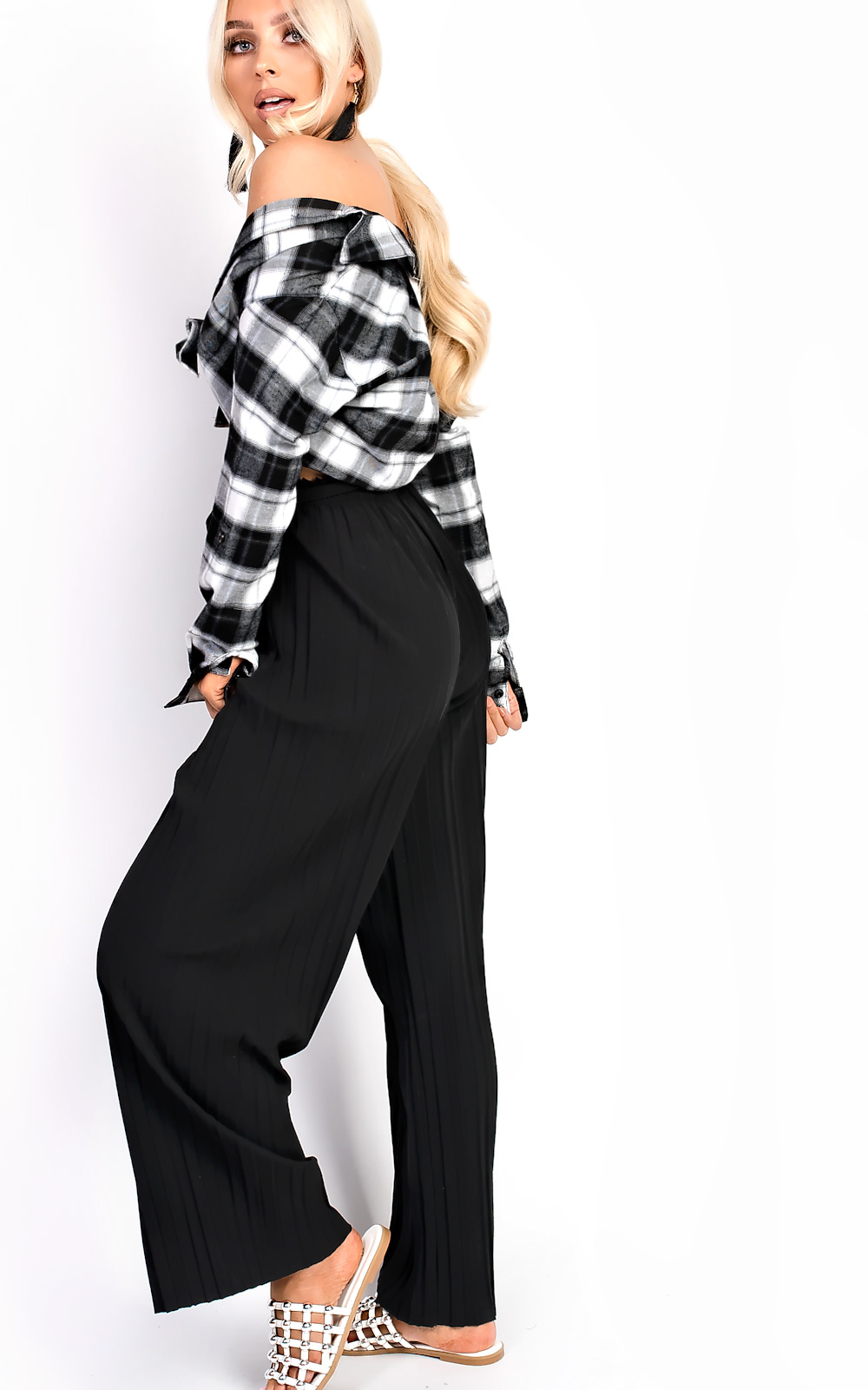 Yasmin Checked Oversized Shirt Thumbnail Yasmin Checked Oversized Shirt Thumbnail