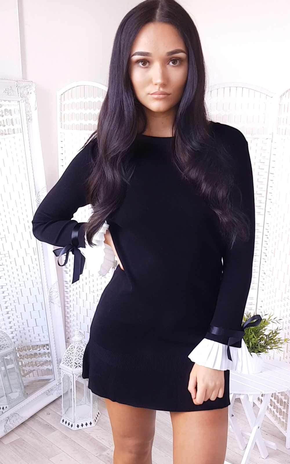 Cecelia Pleated Sleeves Longline Jumper Dress Cecelia Pleated Sleeves Longline Jumper Dress