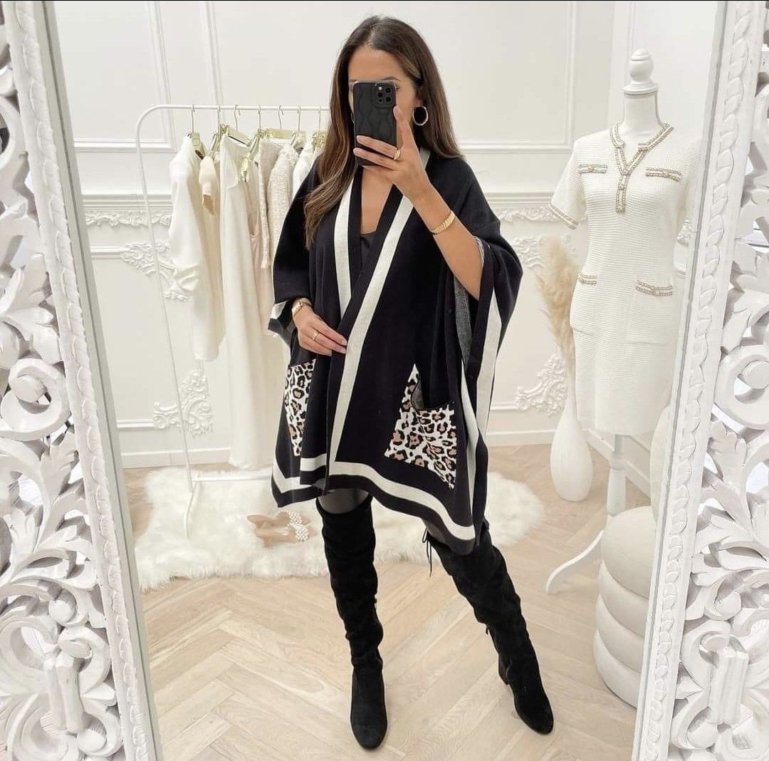 Diana Knitted Poncho with Printed Pockets Diana Knitted Poncho with Printed Pockets