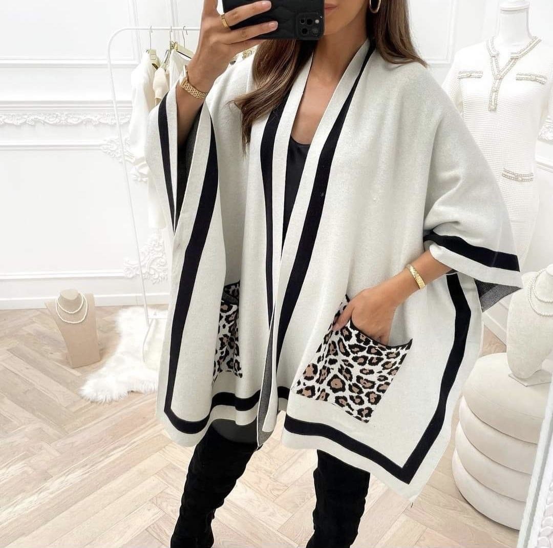 Diana Knitted Poncho with Printed Pockets Diana Knitted Poncho with Printed Pockets