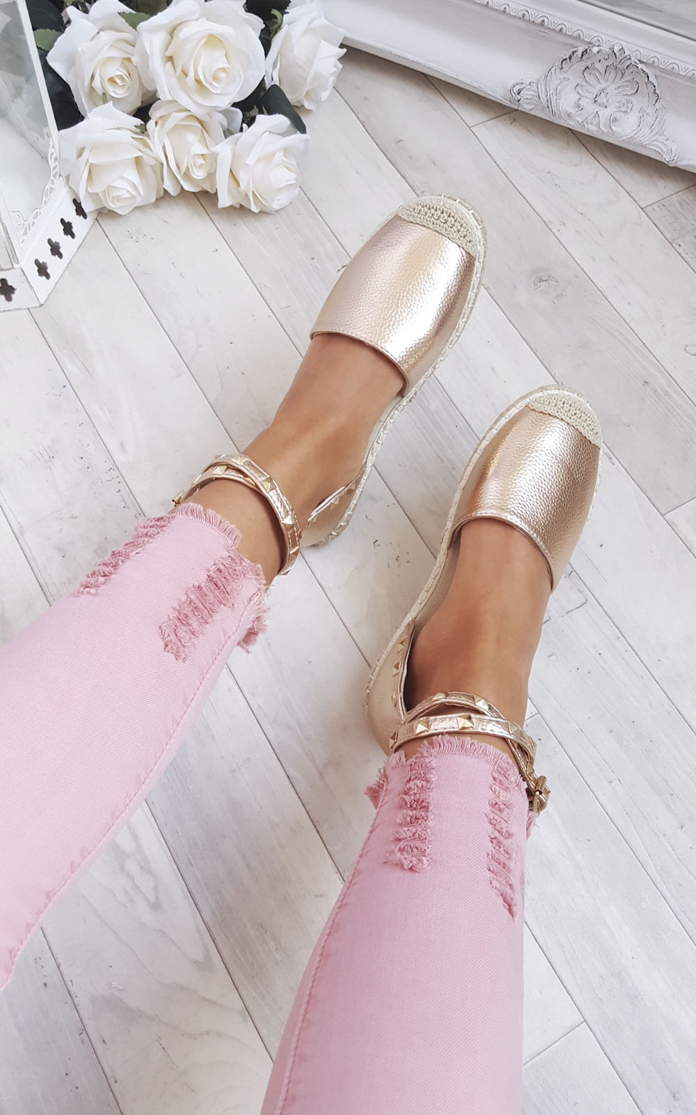 Giovanni Studded Espadrilles Thumbnail