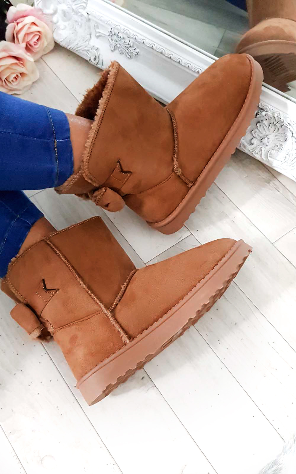 Kara Faux Fur Bow Platform Boots Thumbnail Kara Faux Fur Bow Platform Boots Thumbnail