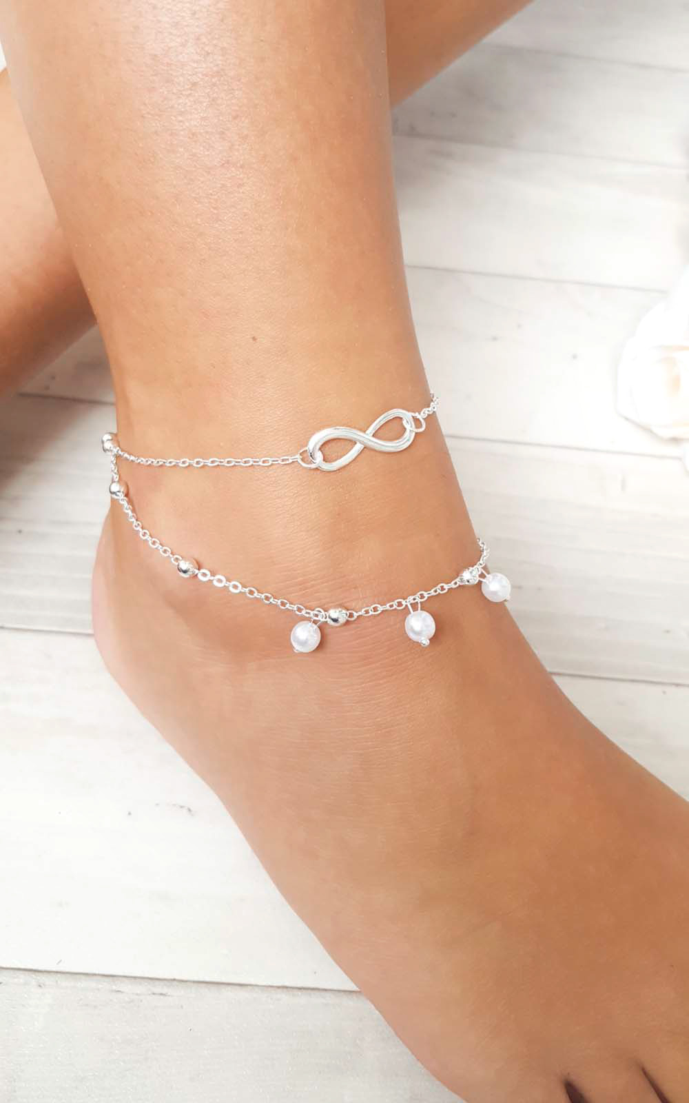 Ana Infinity Pearl Anklet 