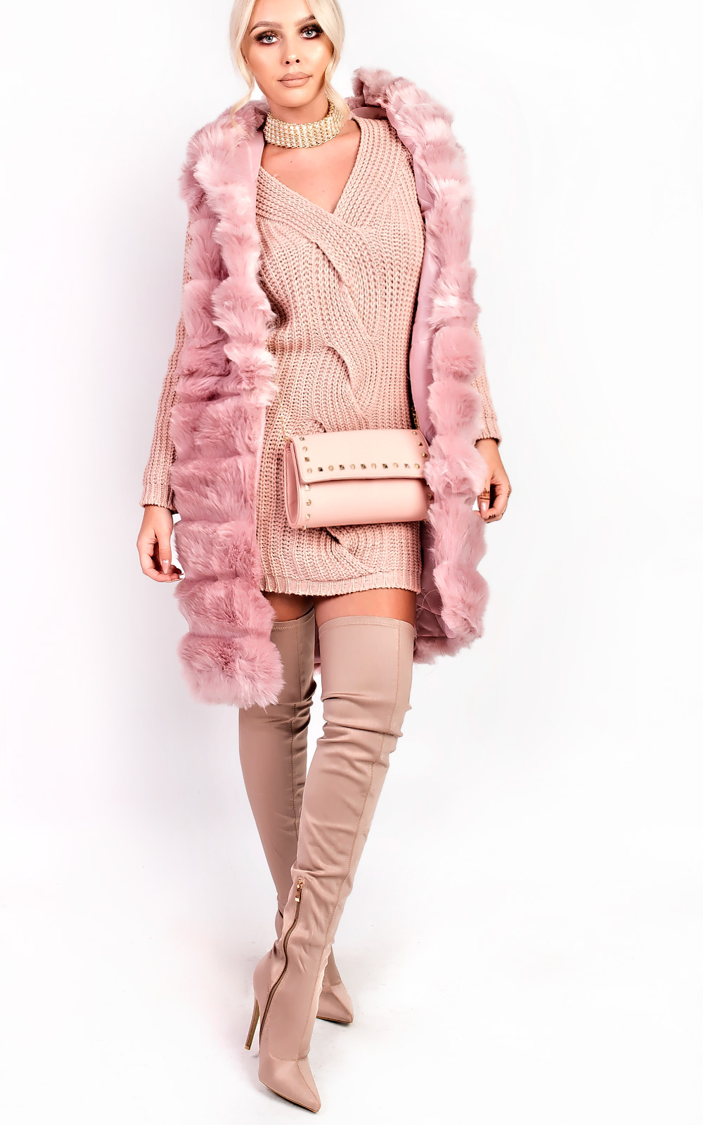 Savannah Oversized Knitted Jumper Thumbnail Savannah Oversized Knitted Jumper Thumbnail