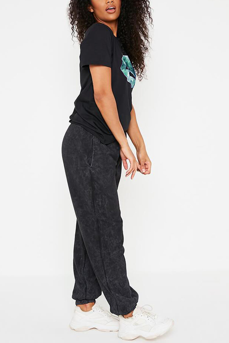 Andrea Black Green Lips Oversized Tee Thumbnail Andrea Black Green Lips Oversized Tee Thumbnail