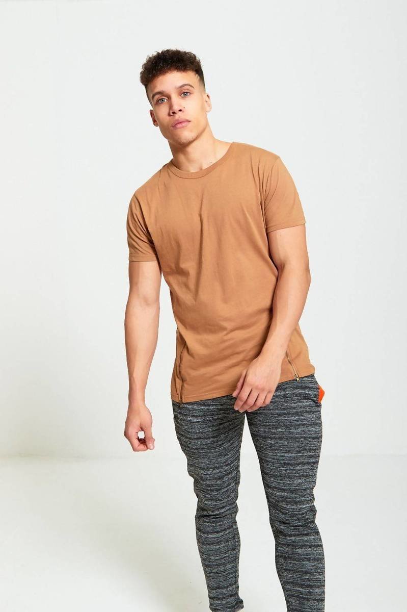 Connor Longline Zipper T-Shirt Thumbnail Connor Longline Zipper T-Shirt Thumbnail