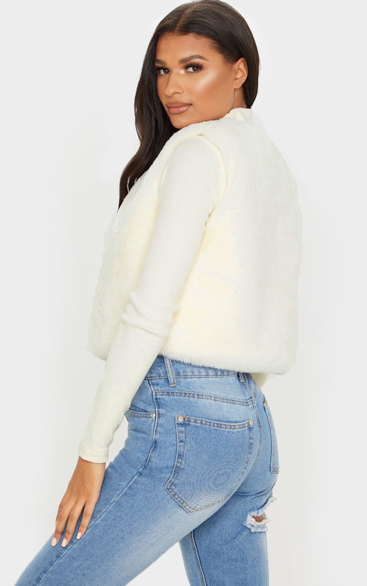 Ezmae Faux Fur Crop Gilet Thumbnail Ezmae Faux Fur Crop Gilet Thumbnail