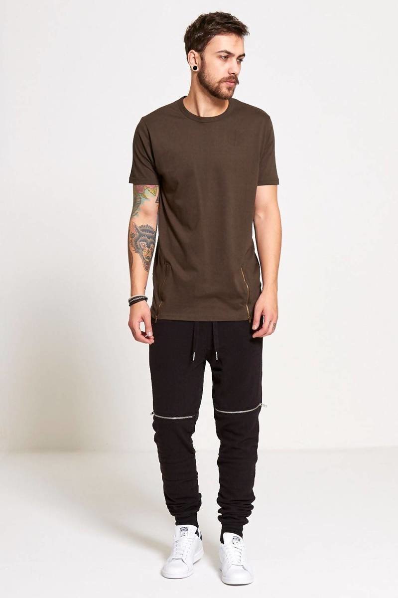Connor Longline Zipper T-Shirt Thumbnail Connor Longline Zipper T-Shirt Thumbnail