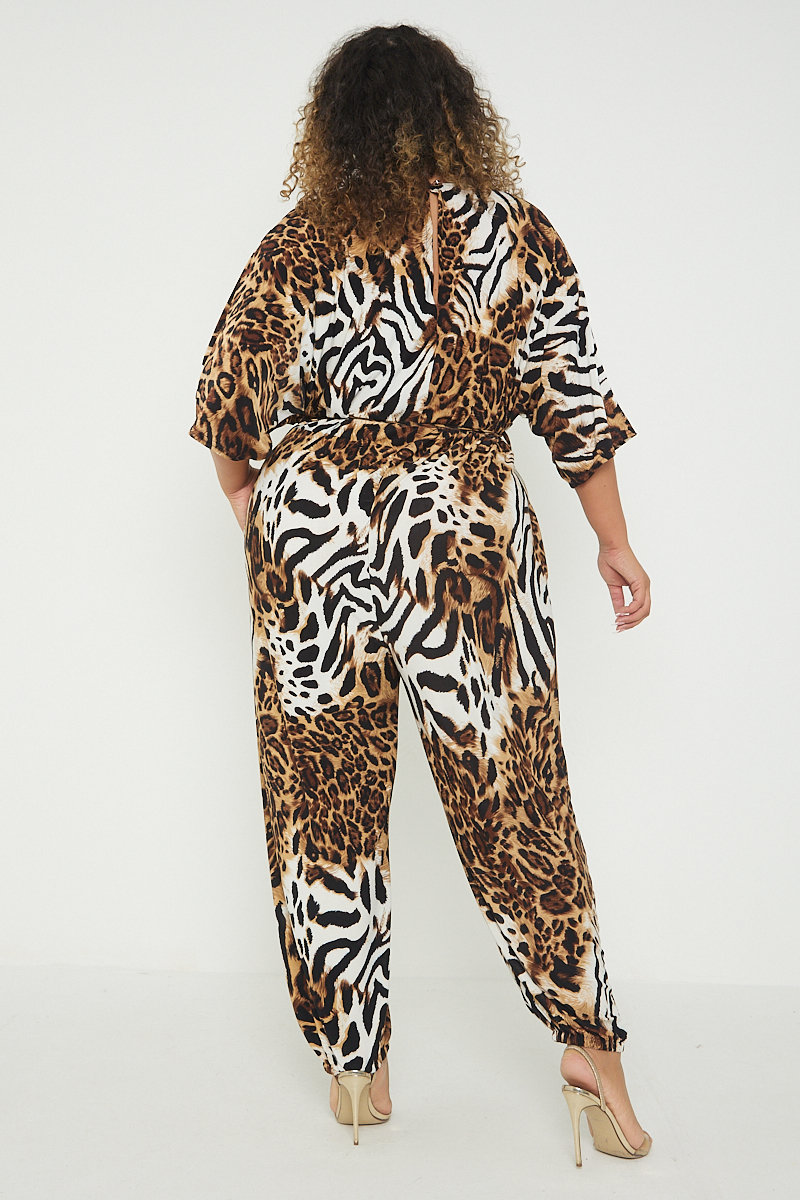 Elise Animal Print Tie Waist Plus Size Jumpsuit Thumbnail Elise Animal Print Tie Waist Plus Size Jumpsuit Thumbnail