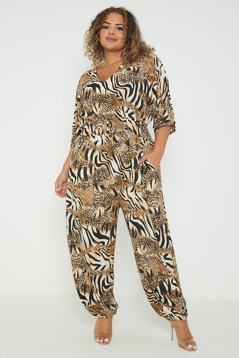 Elise Animal Print Tie Waist Plus Size Jumpsuit Thumbnail Elise Animal Print Tie Waist Plus Size Jumpsuit Thumbnail