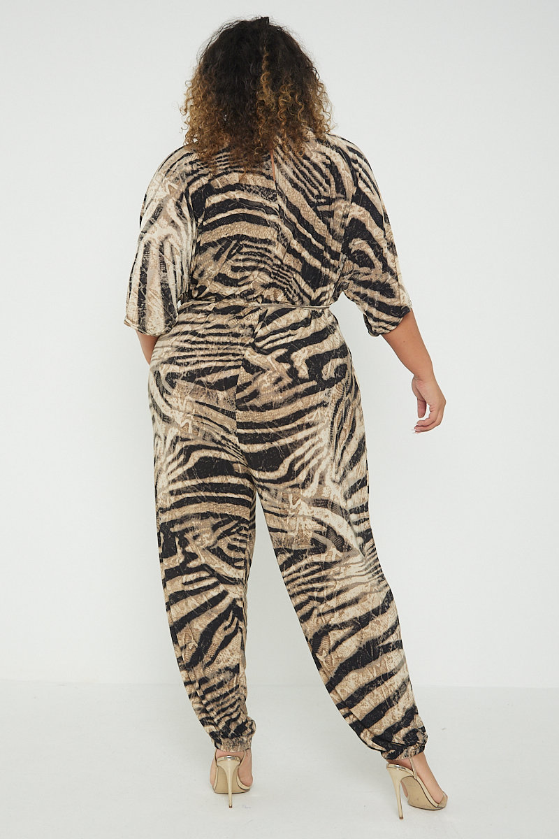 Elise Animal Print Tie Waist Plus Size Jumpsuit Thumbnail Elise Animal Print Tie Waist Plus Size Jumpsuit Thumbnail