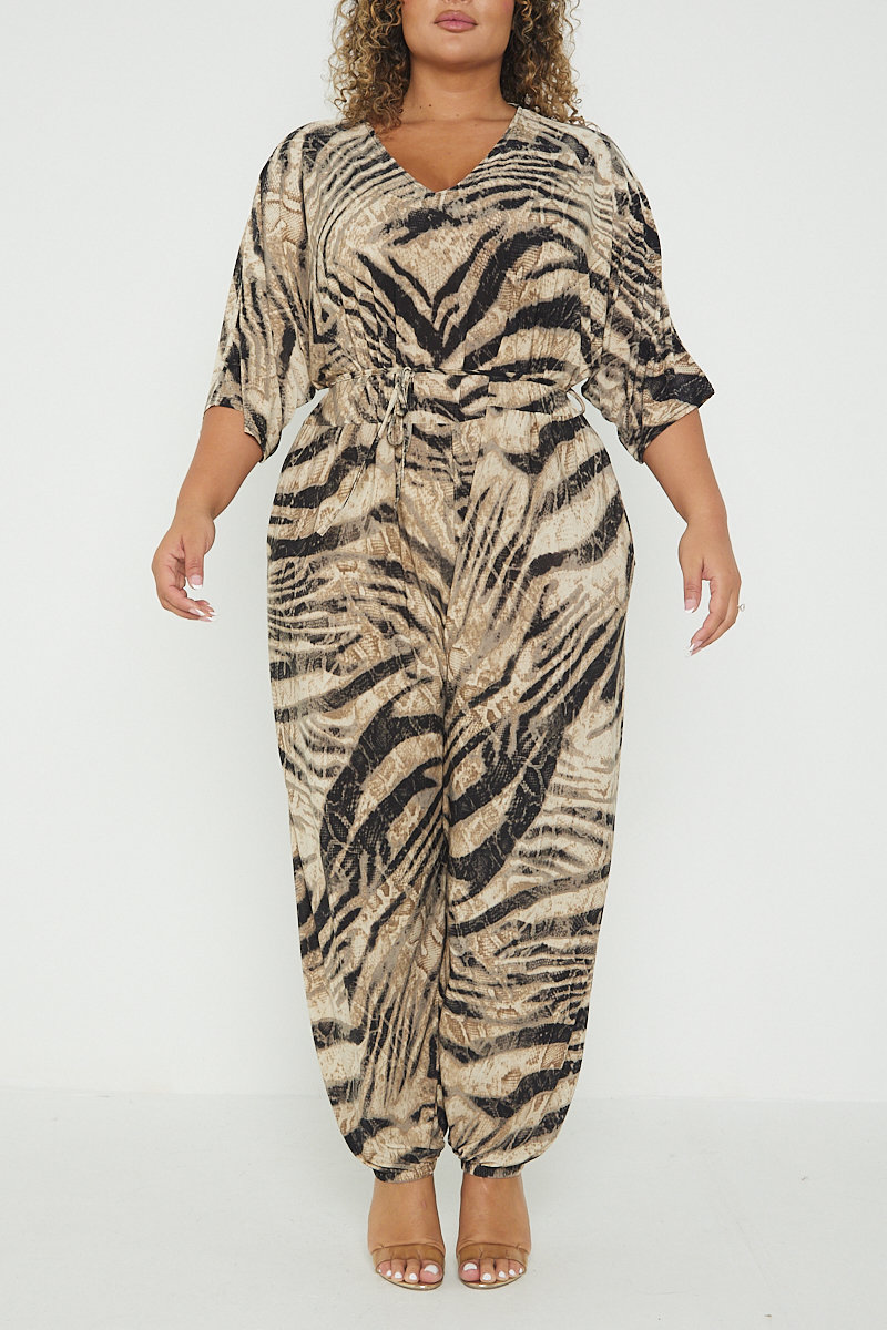 Elise Animal Print Tie Waist Plus Size Jumpsuit Thumbnail Elise Animal Print Tie Waist Plus Size Jumpsuit Thumbnail