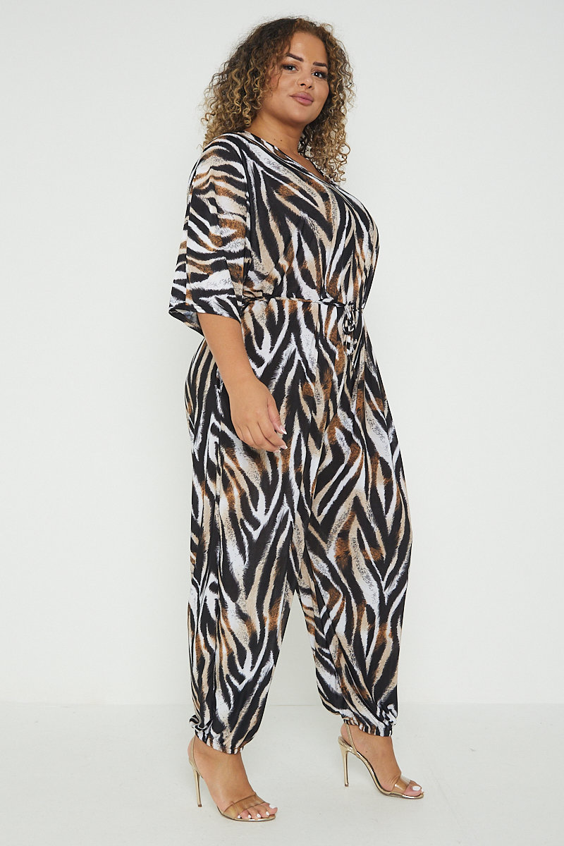 Elise Animal Print Tie Waist Plus Size Jumpsuit Thumbnail Elise Animal Print Tie Waist Plus Size Jumpsuit Thumbnail