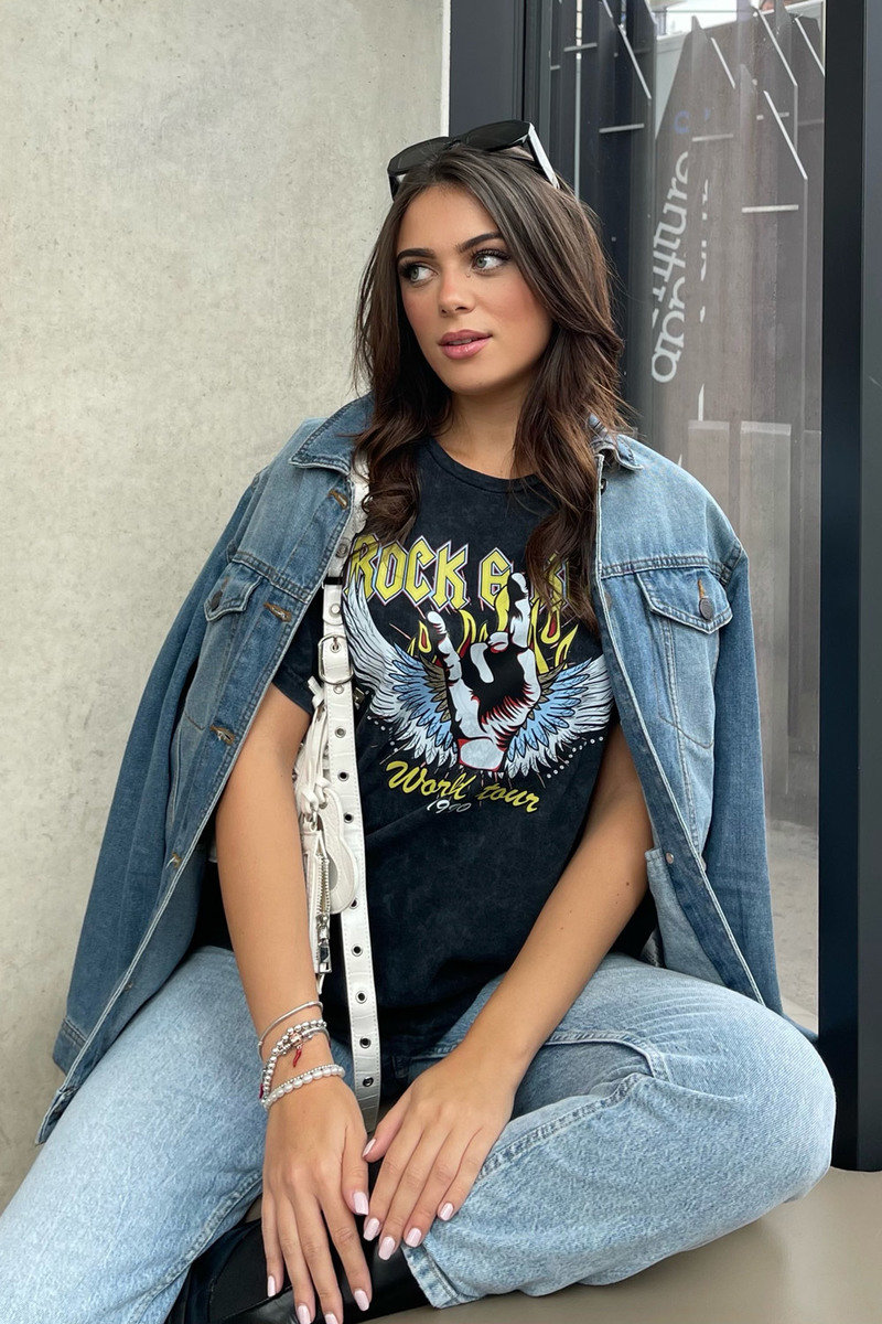 Celine Rock & Roll World Tour Print T-Shirt Thumbnail Celine Rock & Roll World Tour Print T-Shirt Thumbnail