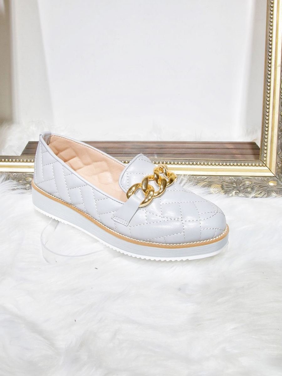 Sophie Fashion Quilted Flat Shoes with Chain Detail Sophie Fashion Quilted Flat Shoes with Chain Detail