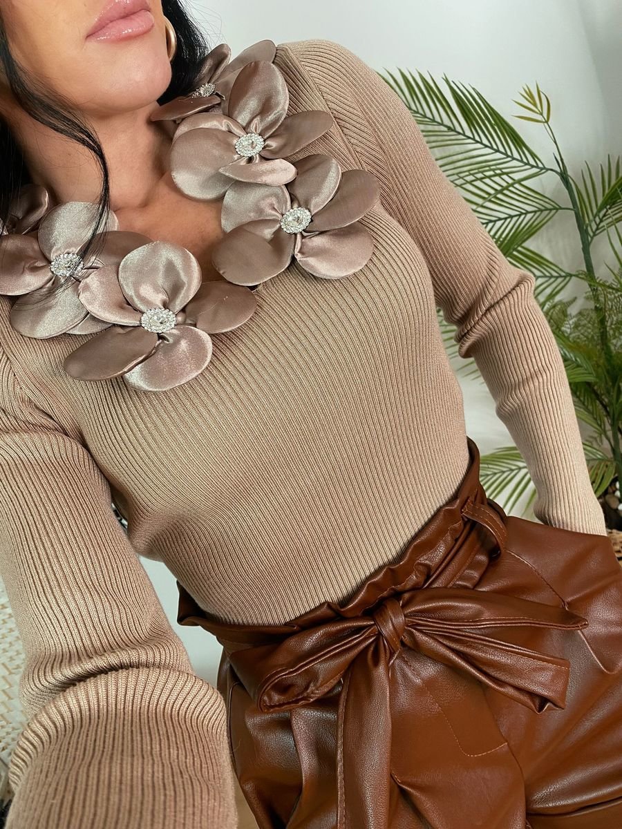 Lexi Blossom Flower Neck Detail Knitted Jumpers Lexi Blossom Flower Neck Detail Knitted Jumpers