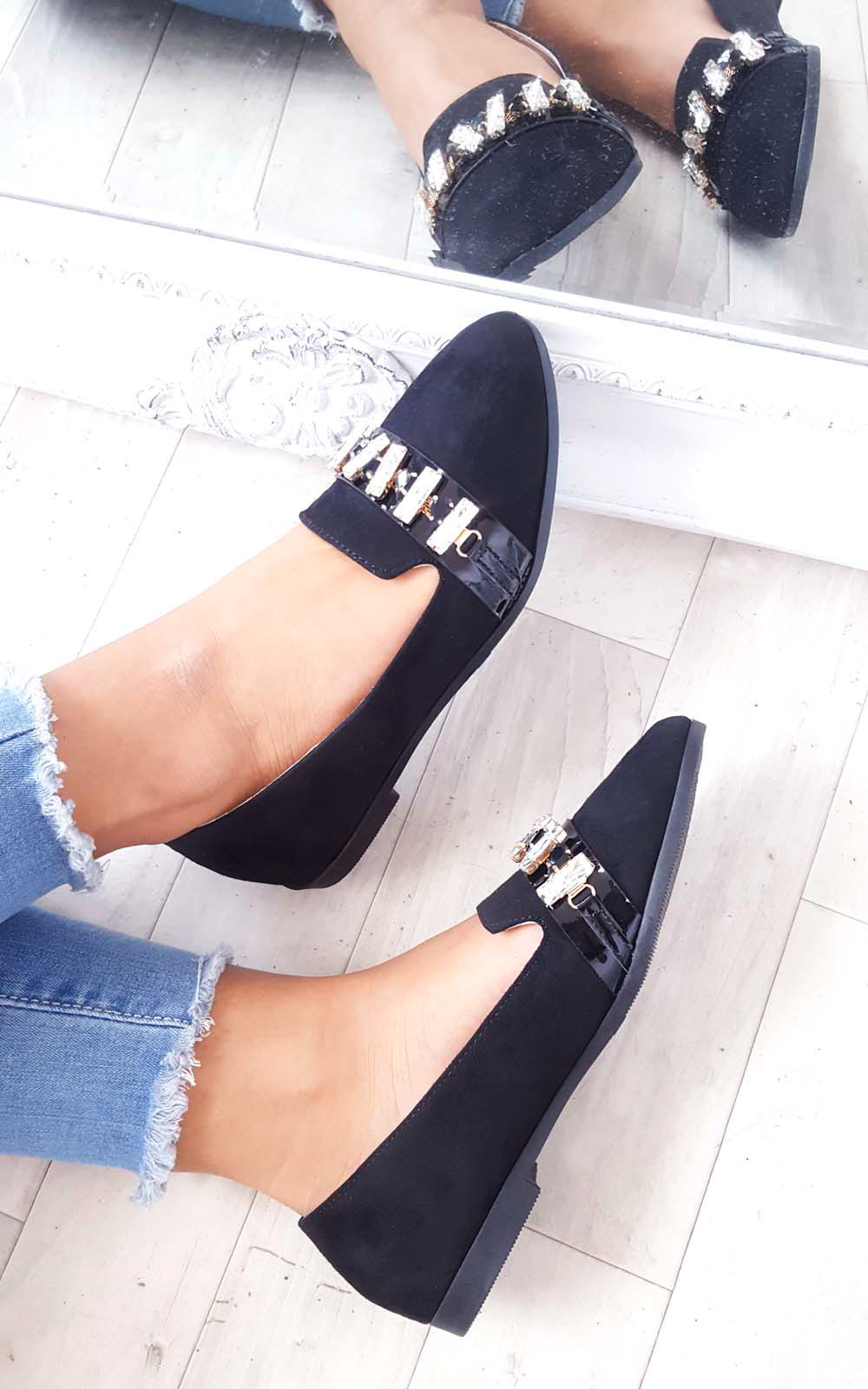 Sherla Embellished Flat Pump Shoe Thumbnail Sherla Embellished Flat Pump Shoe Thumbnail