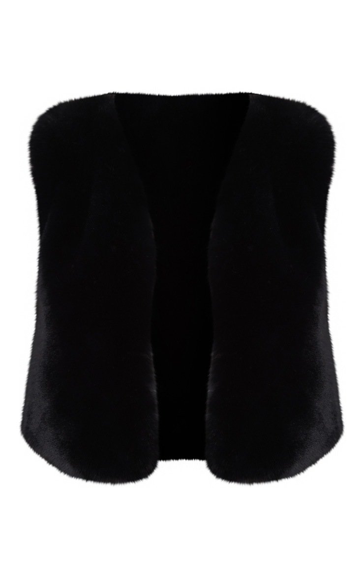 Ezmae Faux Fur Crop Gilet Thumbnail Ezmae Faux Fur Crop Gilet Thumbnail