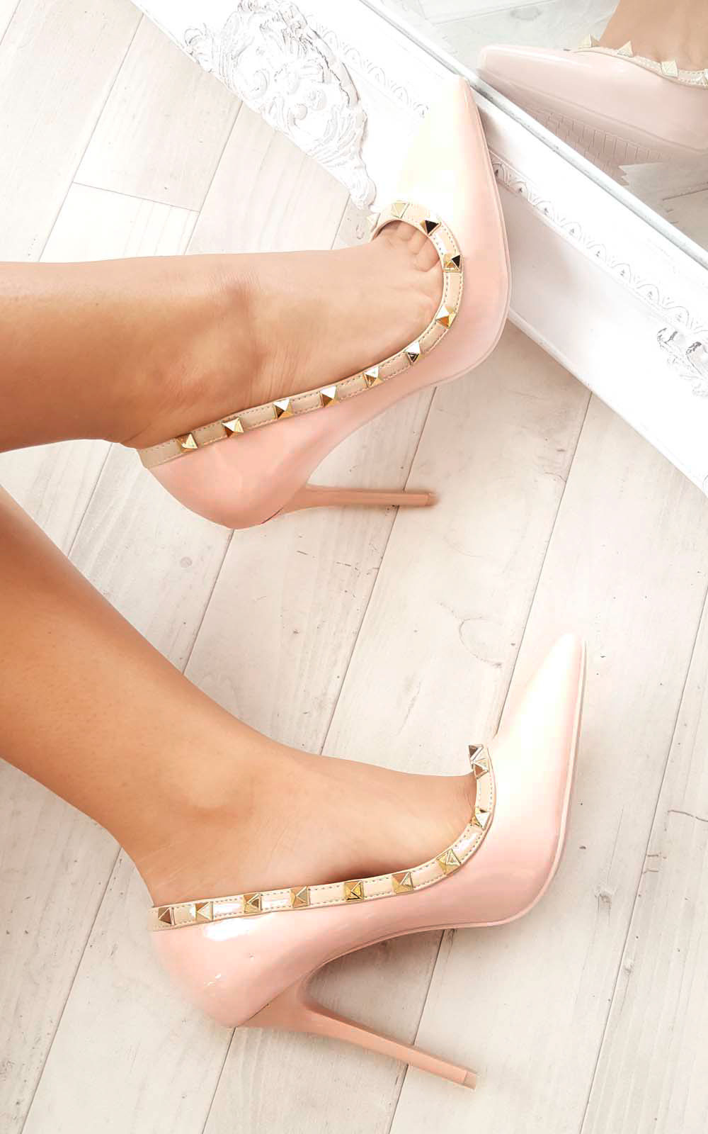 Darla Studded Court Heels Thumbnail