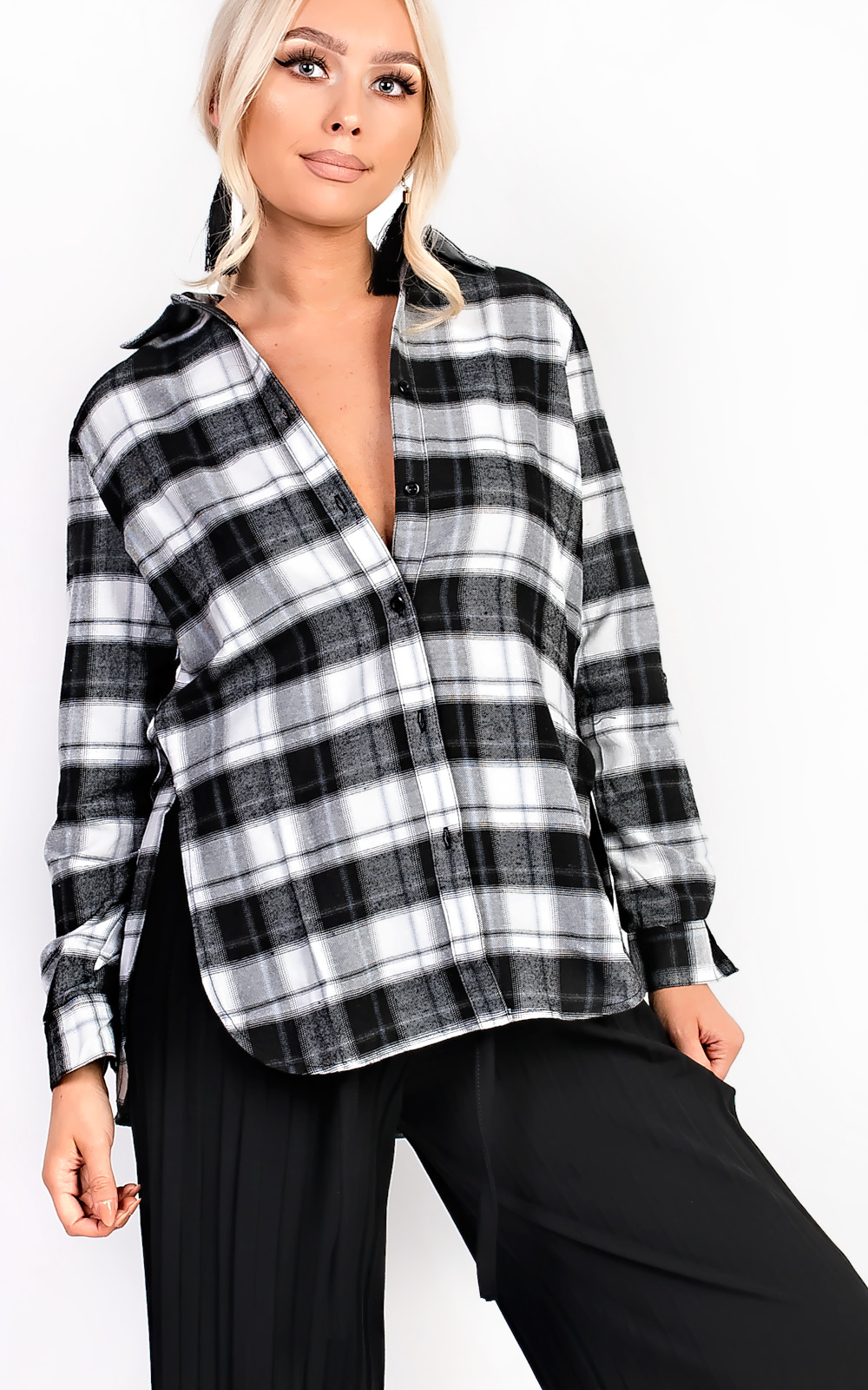 Yasmin Checked Oversized Shirt Yasmin Checked Oversized Shirt