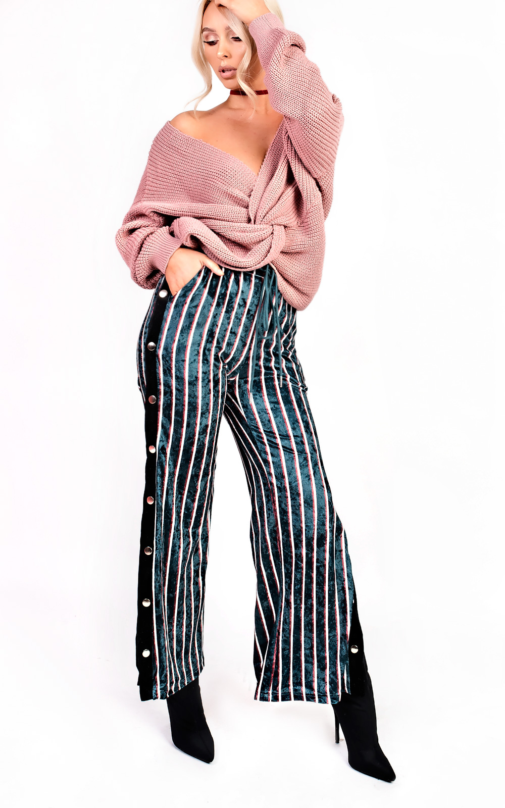 Kim Knitted Knot Cropped Jumper Thumbnail Kim Knitted Knot Cropped Jumper Thumbnail