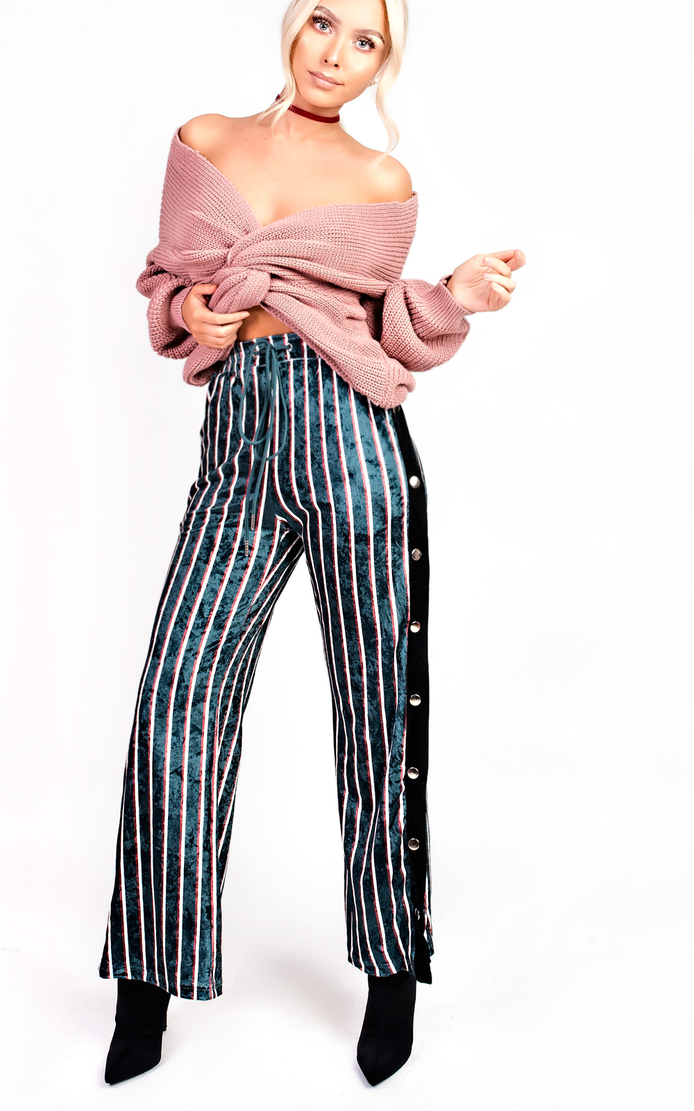Kim Knitted Knot Cropped Jumper Thumbnail Kim Knitted Knot Cropped Jumper Thumbnail