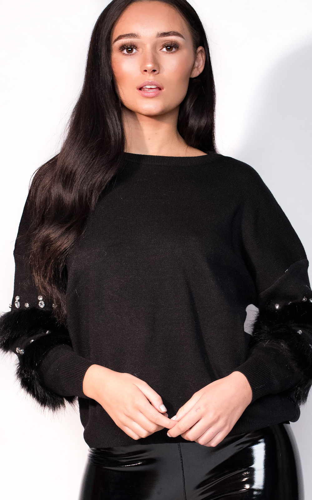 Reese Faux Fur Embellished Panel Knitted Jumper Reese Faux Fur Embellished Panel Knitted Jumper