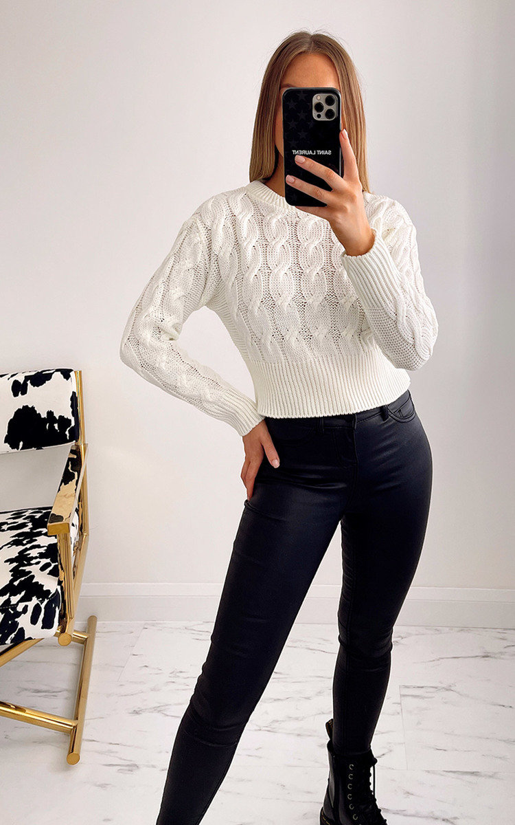 Alora Cable Knit Cropped Jumper in Cream | ikrush