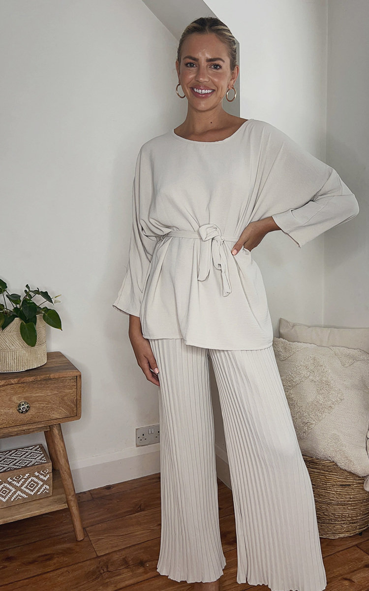 Amalia Belted Top & Pleated Wide Leg Co-ord Amalia Belted Top & Pleated Wide Leg Co-ord