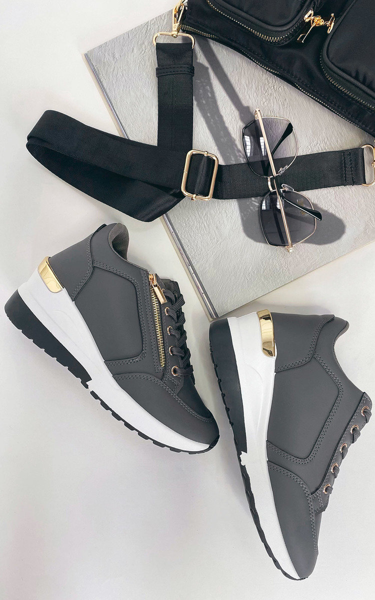 Amelie Faux Leather Trainers with Zip Side Thumbnail Amelie Faux Leather Trainers with Zip Side Thumbnail