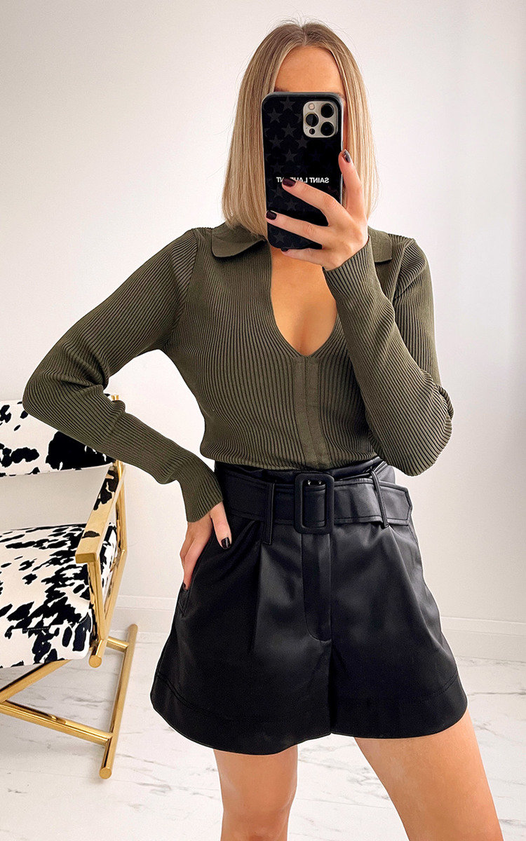 Amy Ribbed Top with Ruched Detail Amy Ribbed Top with Ruched Detail