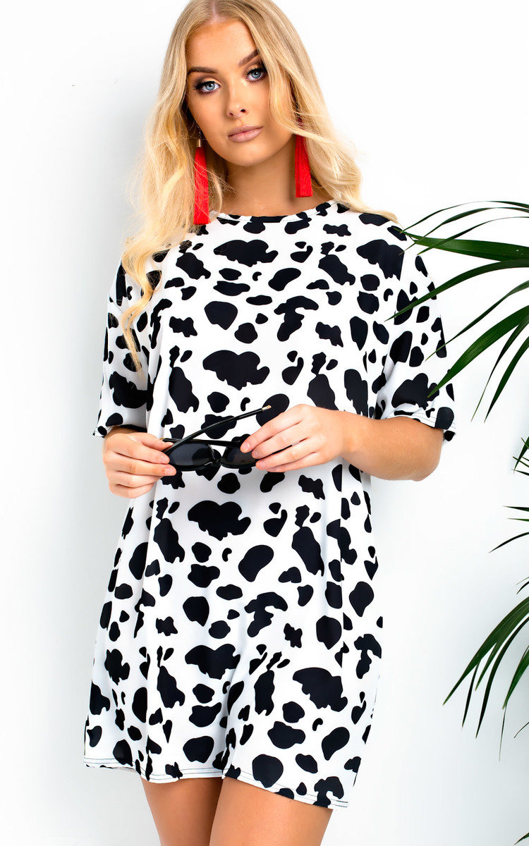 Asia Box Sleeved Shift Dress Thumbnail Asia Box Sleeved Shift Dress Thumbnail