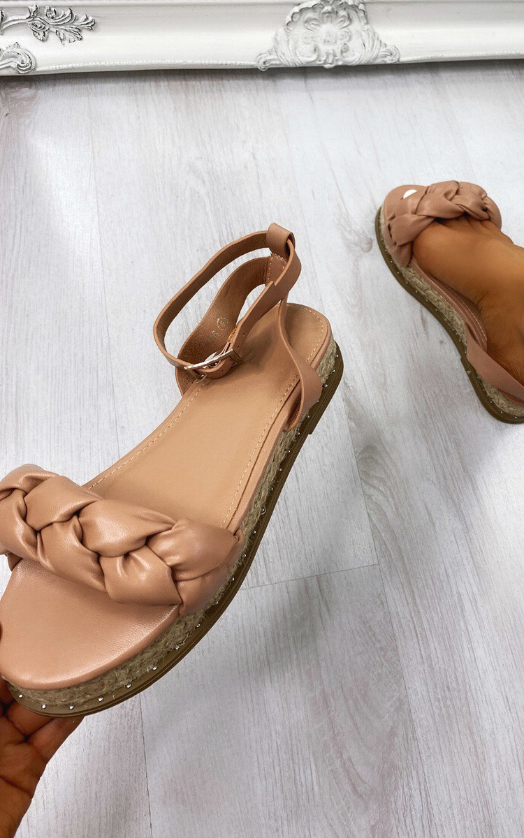 Aurora Chunky Woven Sliders Thumbnail Aurora Chunky Woven Sliders Thumbnail