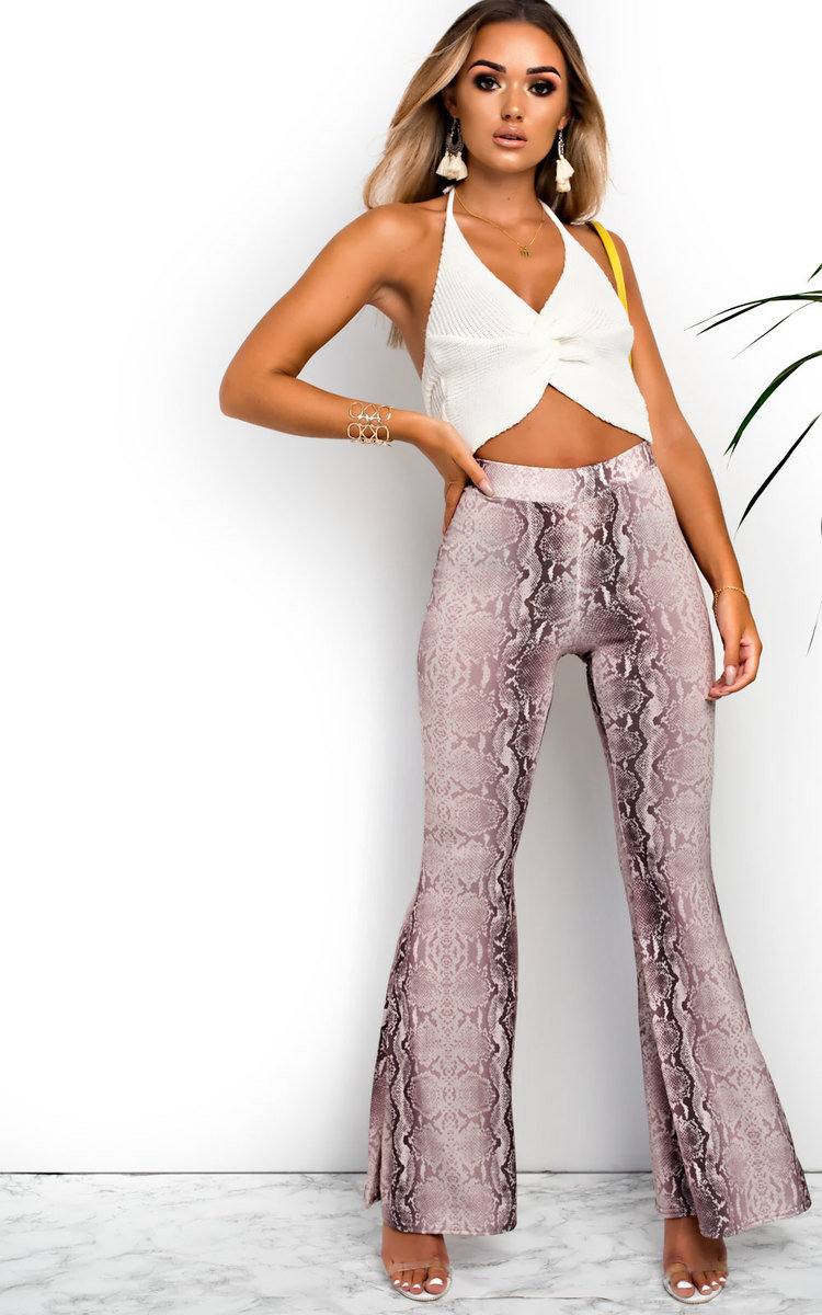 Avery Knitted Halterneck Crop Top Thumbnail Avery Knitted Halterneck Crop Top Thumbnail
