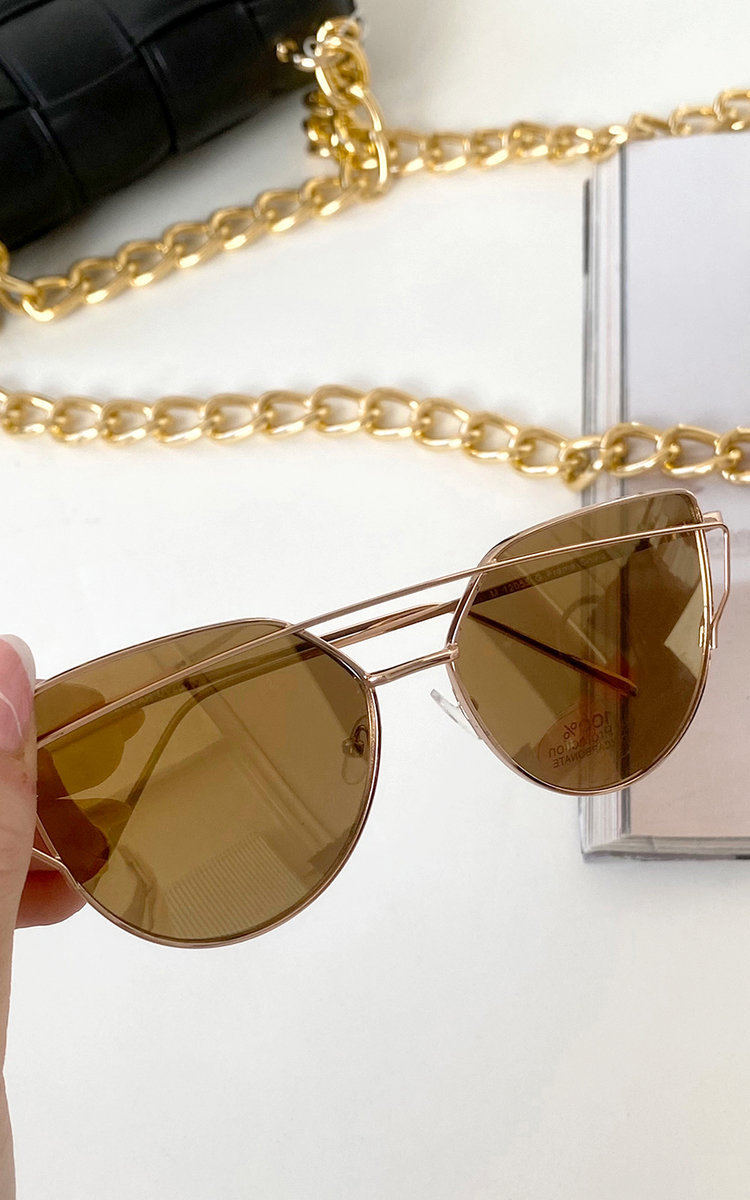 Callie Cat Eye Sunglasses Thumbnail Callie Cat Eye Sunglasses Thumbnail