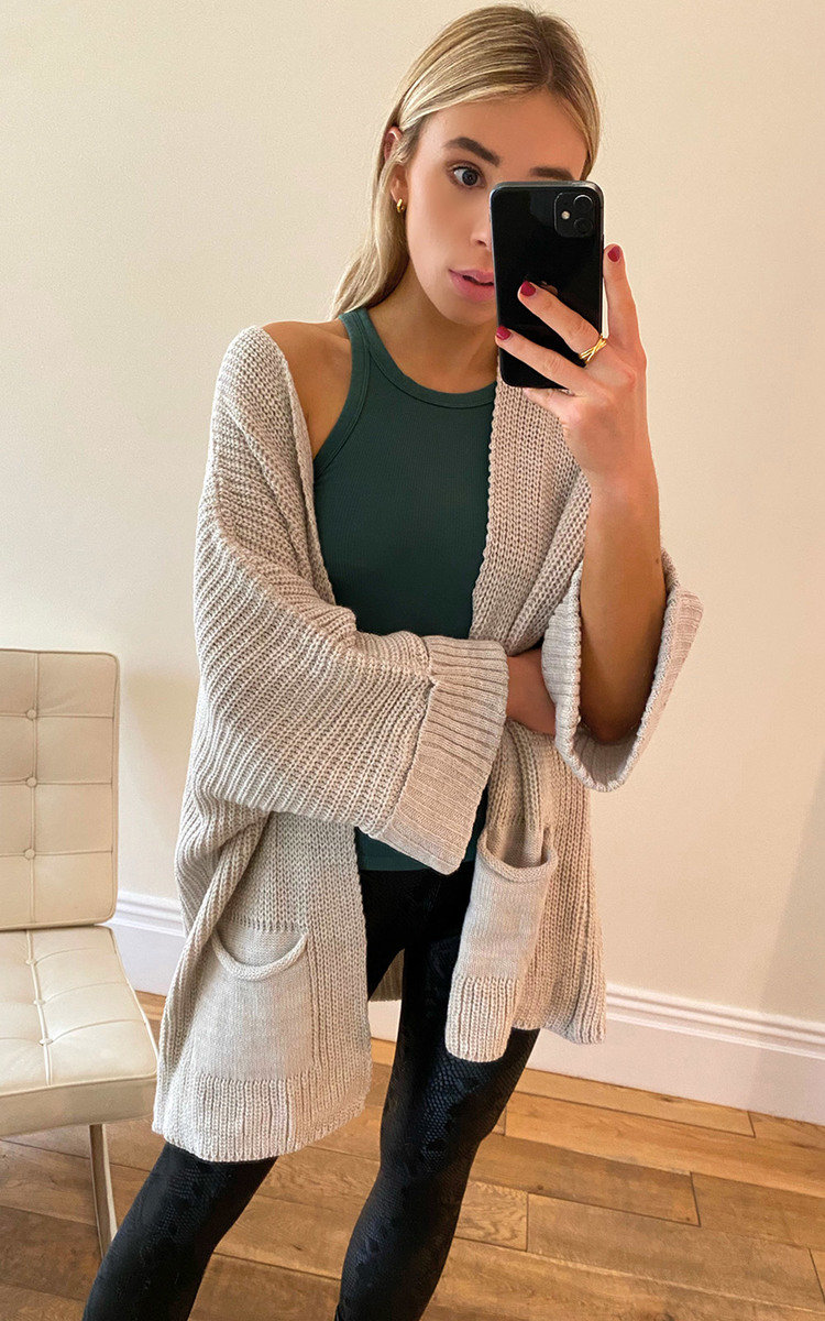 Cara Longline Knitted Cardigan with Pocket Detail Thumbnail Cara Longline Knitted Cardigan with Pocket Detail Thumbnail
